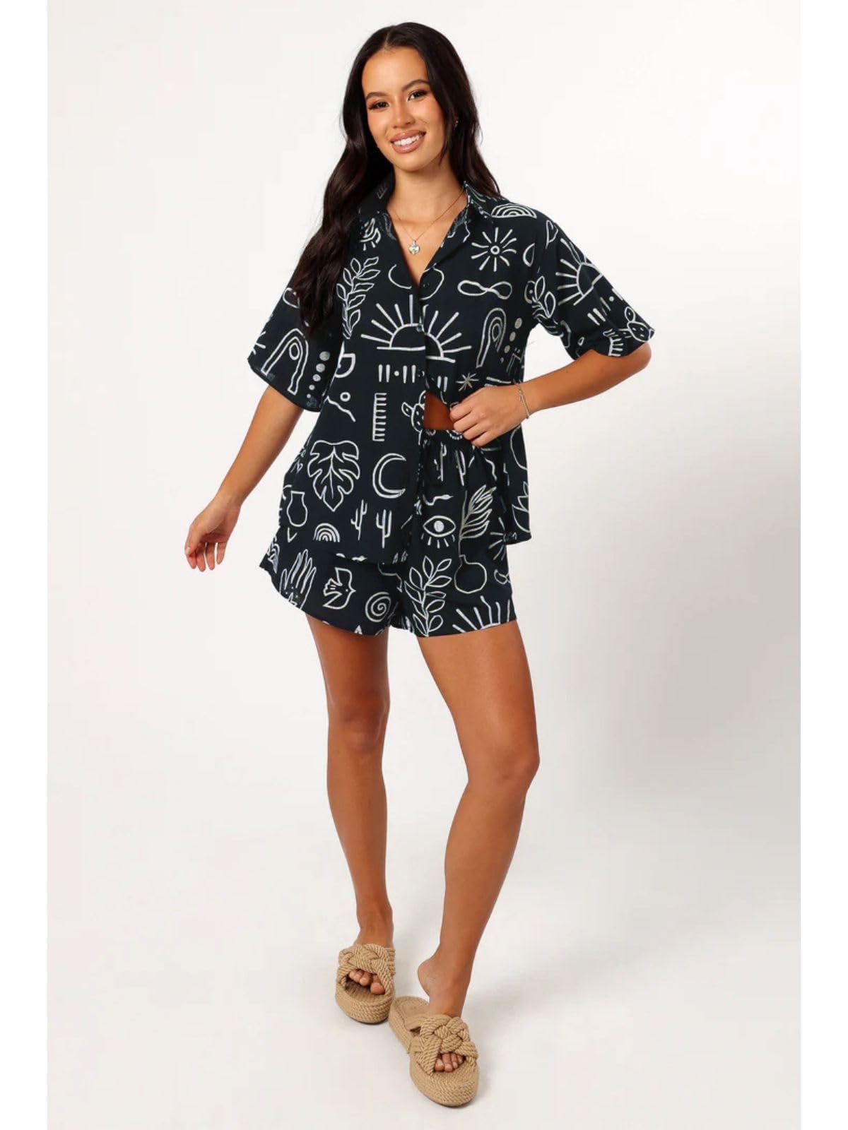 Leriya Fashion GRECIILOOKS Co-ord Set for Women – Stylish Korean Summer Two Piece Outfit | Trendy Travel & Streetwear Look for Girls & Women - Image 2