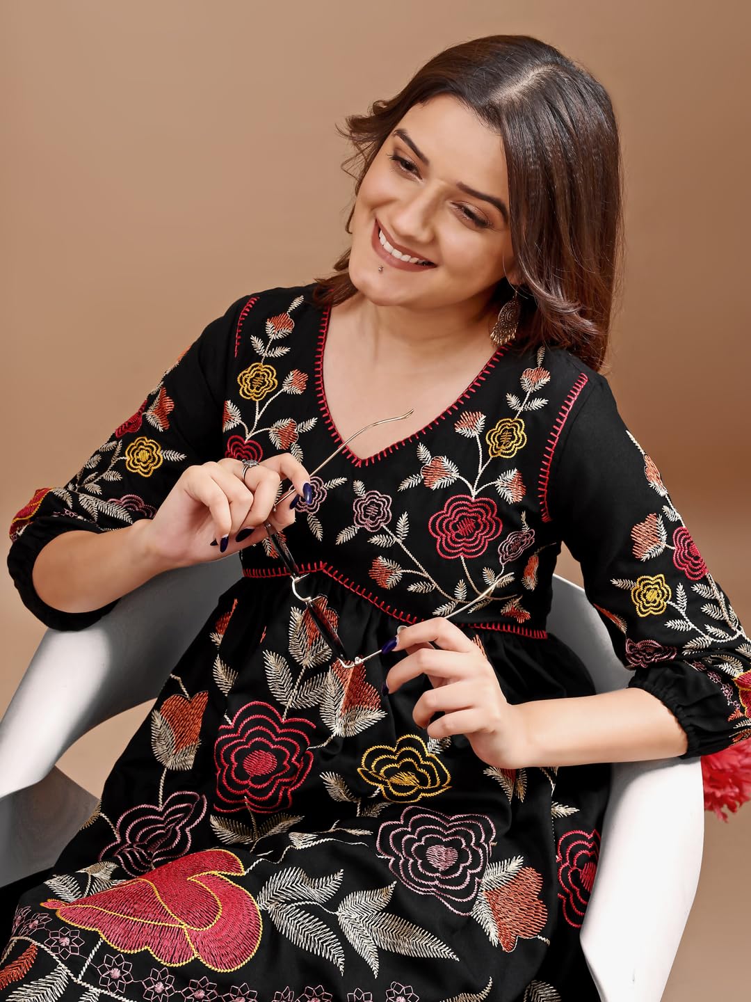 Womanista Women's Black Colour Linen Multi Thread Embroidery Flared Tunic with Trouser coord Set - Image 2