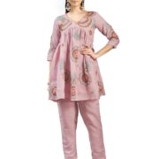 Womanista Women's Linen Solid Regular Set