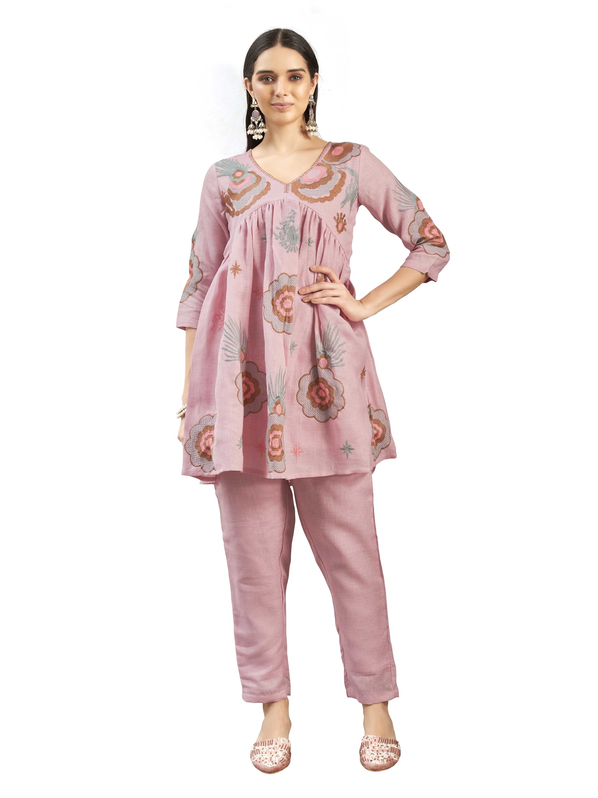 Womanista Women's Linen Solid Regular Set