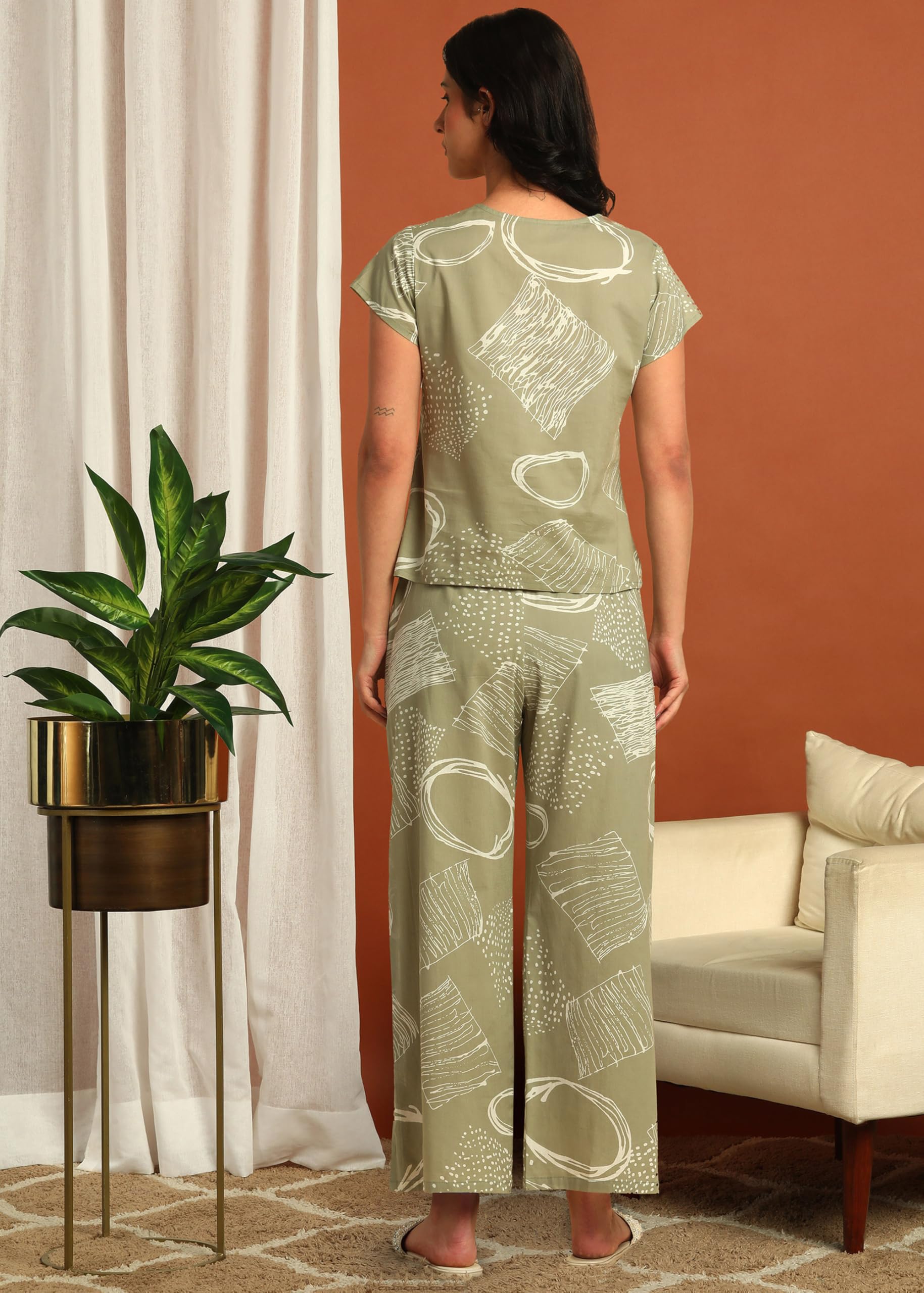 Yash Gallery Women's Cotton Cambric Printed Night Suit Set – Half Sleeve Top & Pajama | Loungewear & Sleepwear Set - Image 3